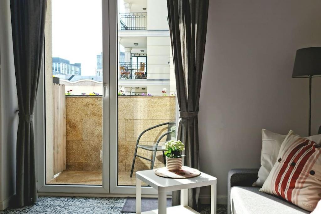 Apartament Zachodni Z Balkonem 4 Osoby Varsavia Esterno foto