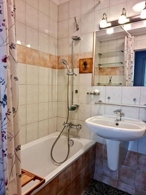 Apartament Zachodni Z Balkonem 4 Osoby Varsavia Esterno foto