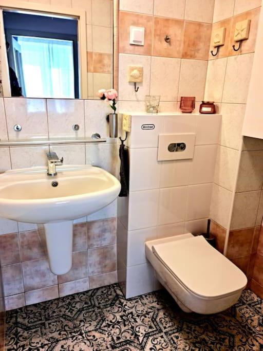 Apartament Zachodni Z Balkonem 4 Osoby Varsavia Esterno foto
